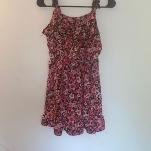 Floral mini dress Size L